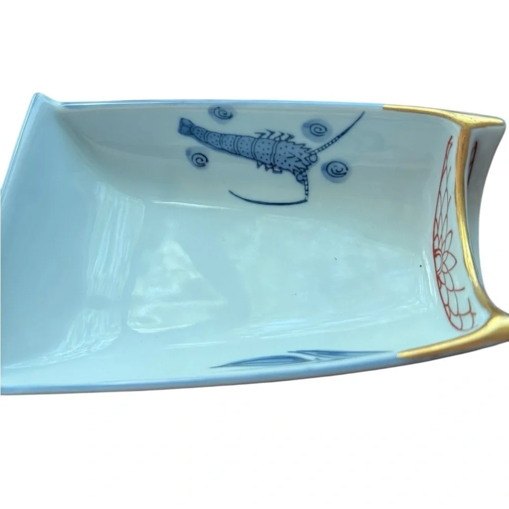 Japanese Porcelain Serving Boats with Prawns and Leaves Gold Decoration Art Deco